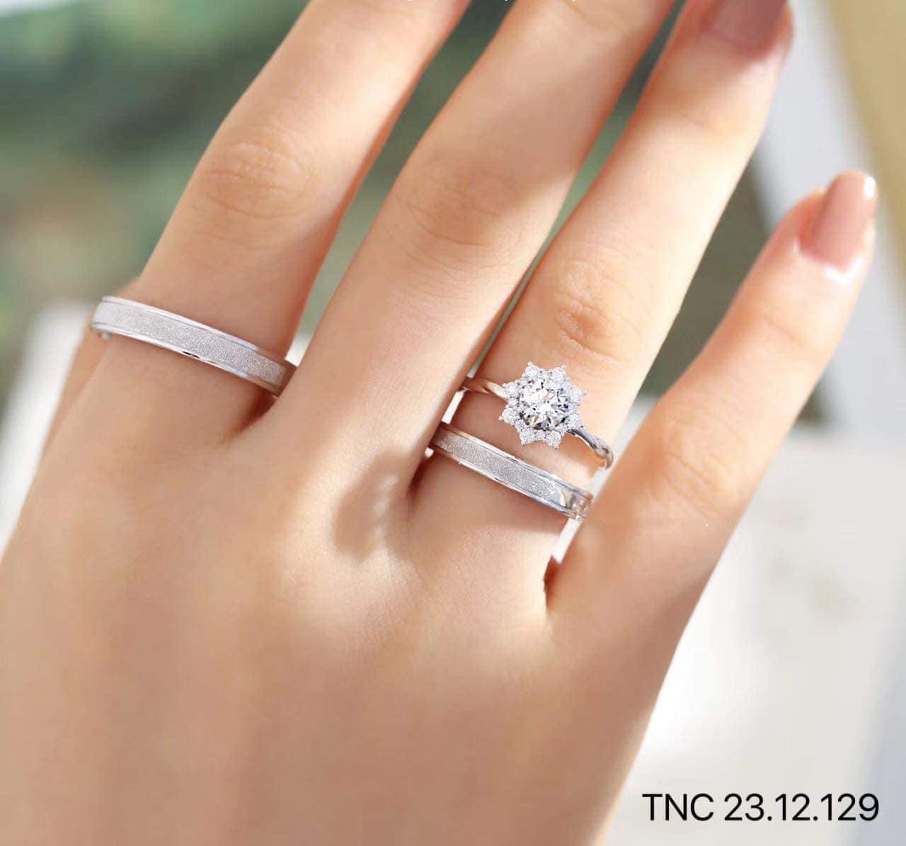 vi-sao-trang-suc-platin-kim-cuong-la-vu-khi-dinh-vi-dang-cap