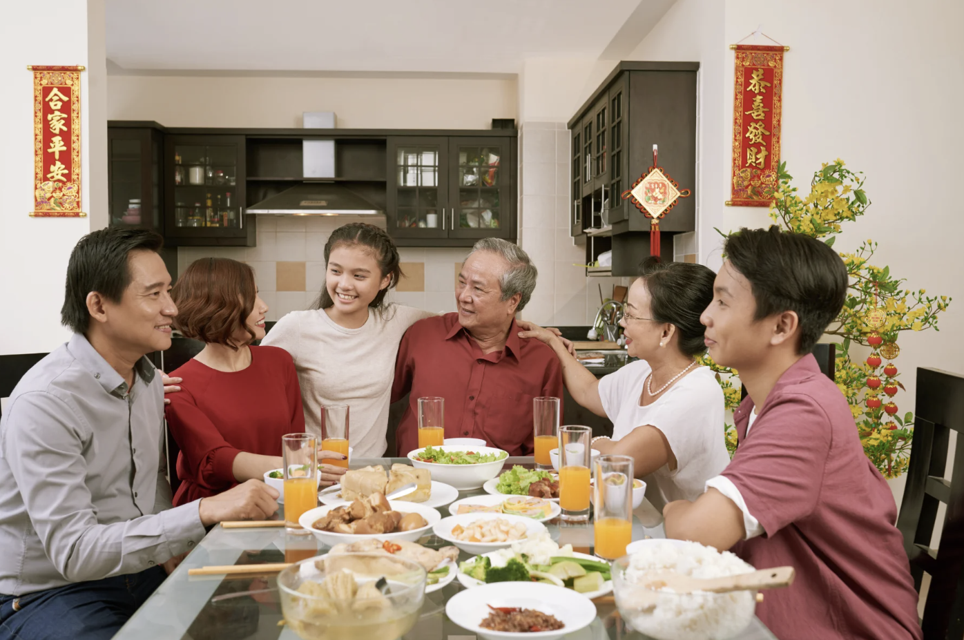 thoi-diem-to-chuc-le-lai-mat-hop-ly