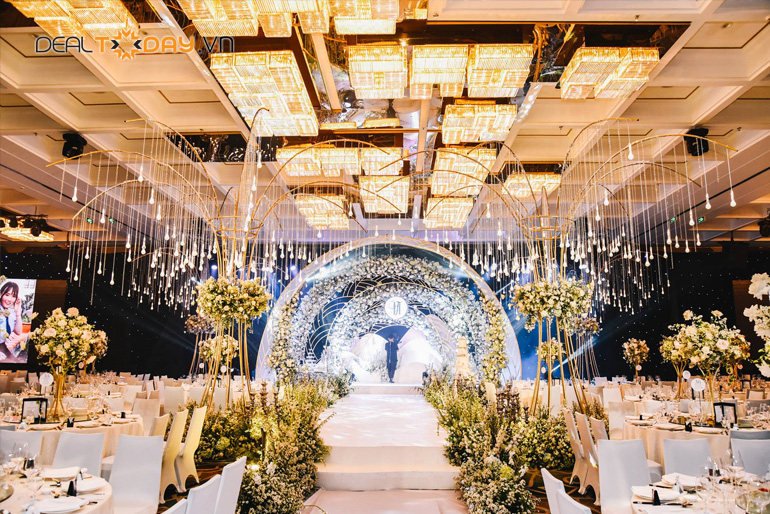 ngan-sach-cho-dia-diem-tiec-cuoi-bao-nhieu-la-hop-ly