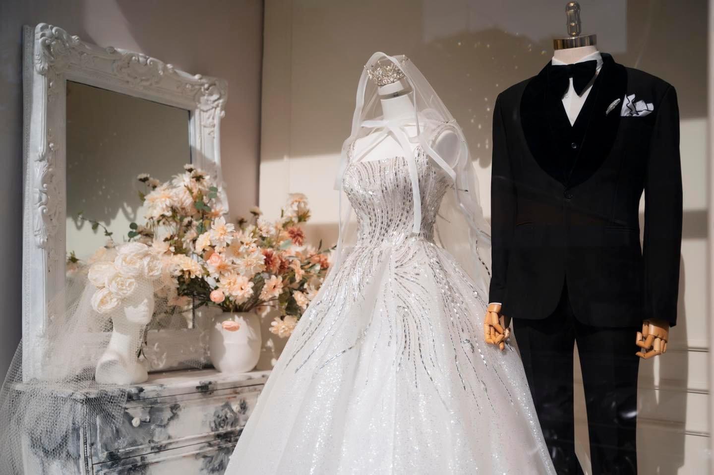 trang phục cưới