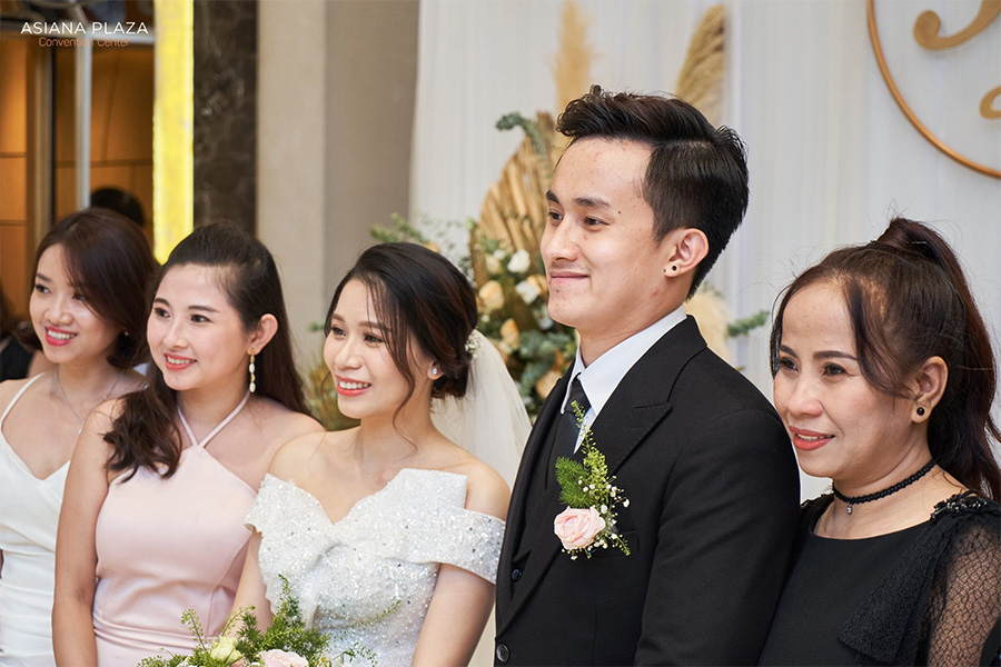 cach-moi-cuoi-ban-xa-giao